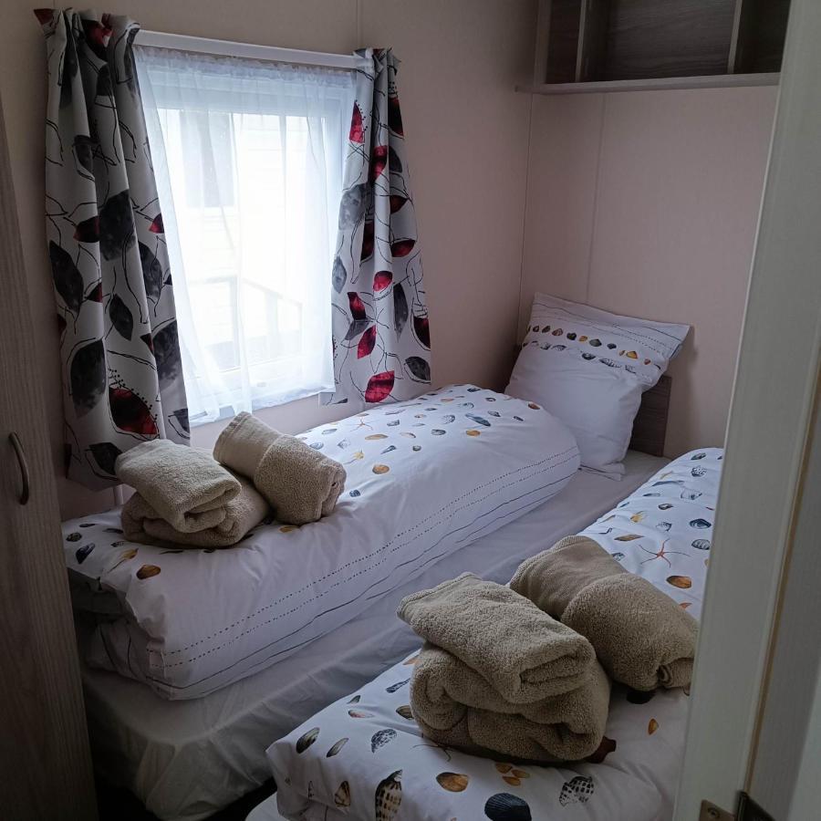 מידלקרק Caravan Aan Zee Arnani מראה חיצוני תמונה