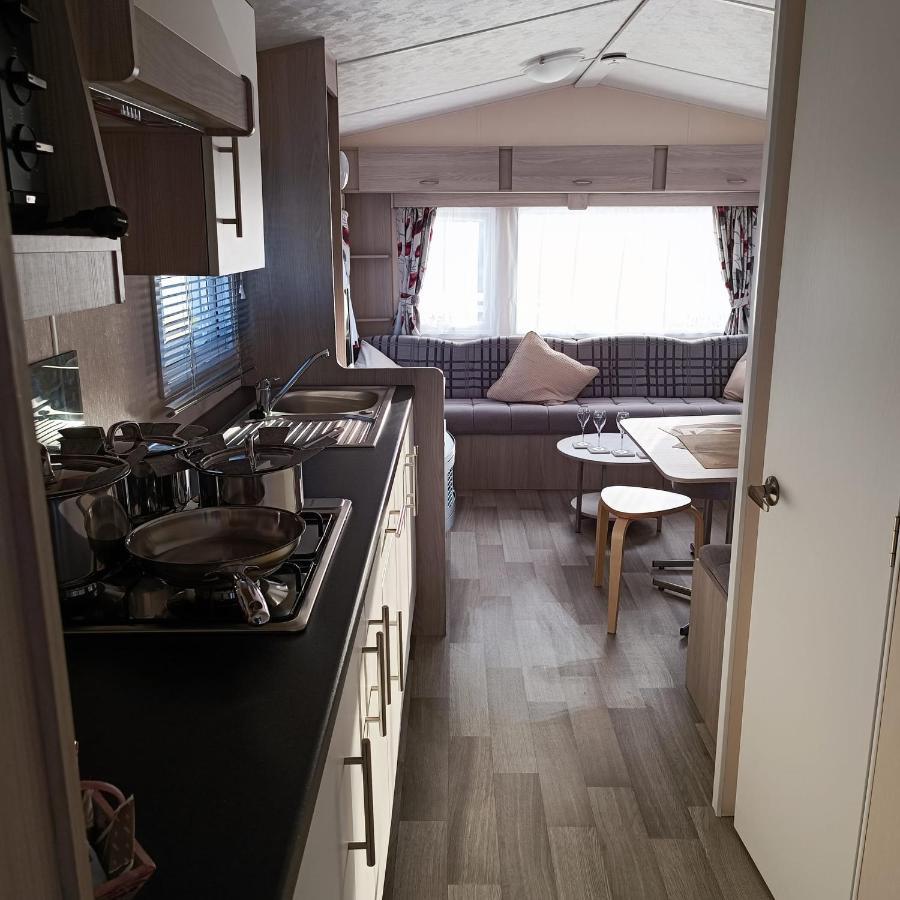 מידלקרק Caravan Aan Zee Arnani מראה חיצוני תמונה