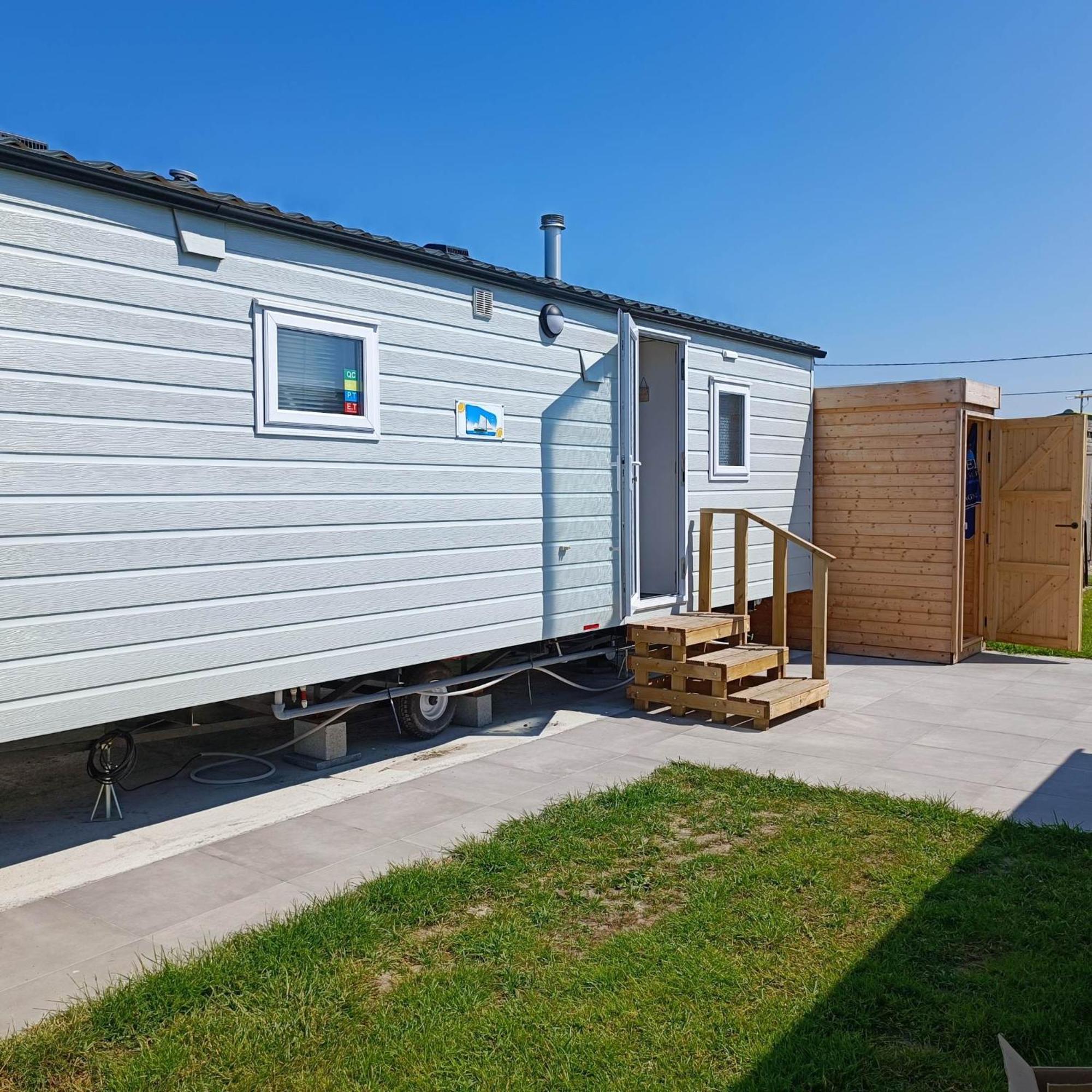 מידלקרק Caravan Aan Zee Arnani מראה חיצוני תמונה